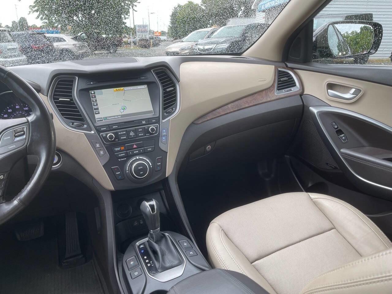 Used 2018 Hyundai Santa Fe Sport w/ 2.4L Tech Package 04 AWD/4WD image 24