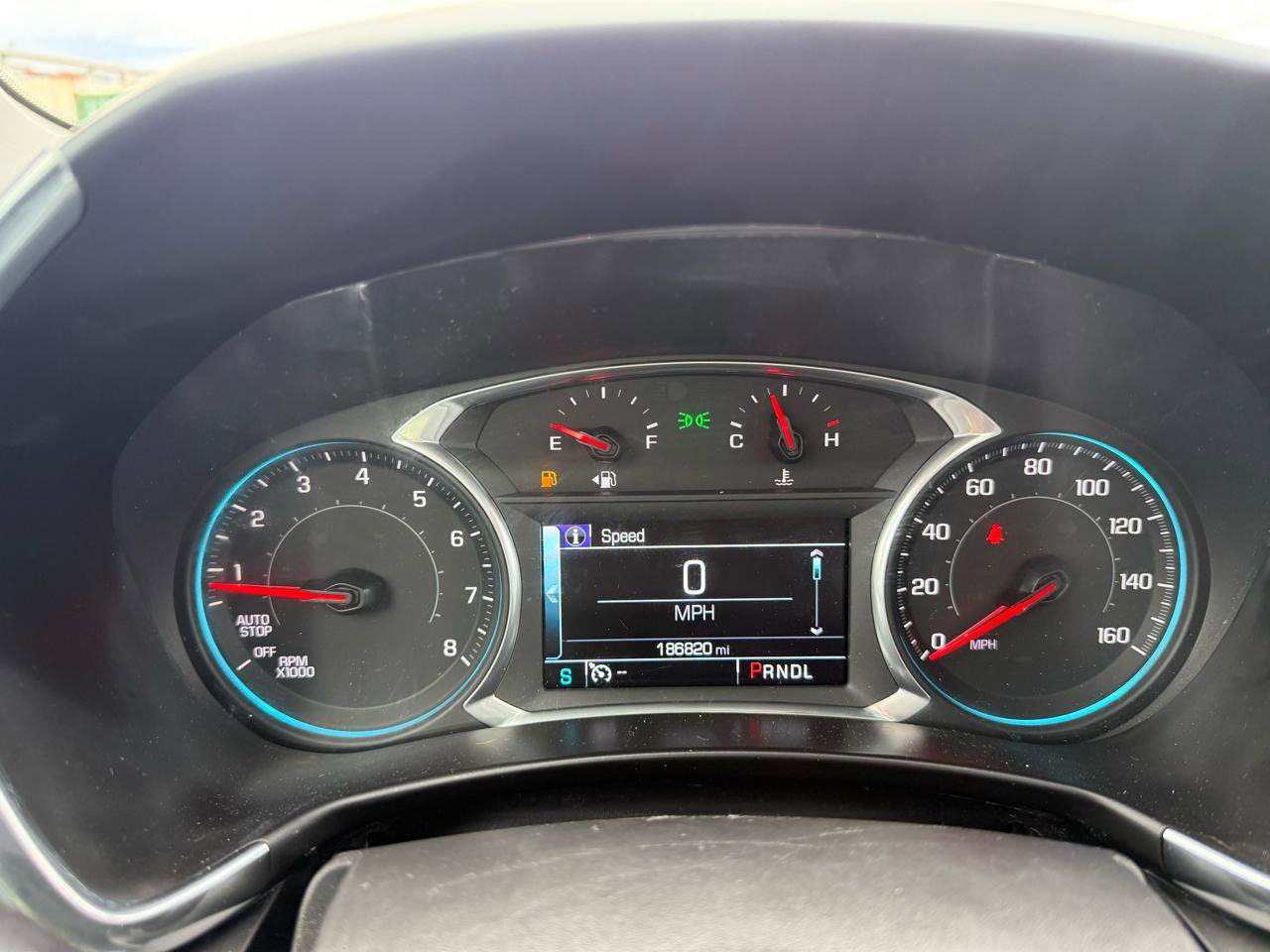 Used 2018 Chevrolet Equinox LT w/ Sun & Infotainment Package image 32