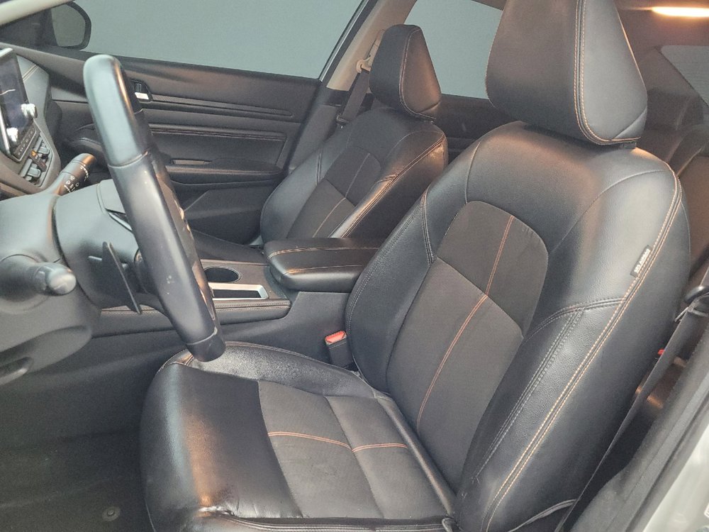 Used 2019 Nissan Altima 2.5 SR w/ SR Premium Package image 17