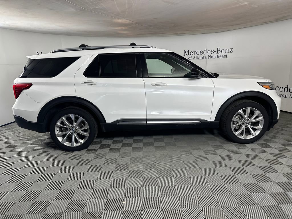 Used 2022 Ford Explorer Platinum w/ Equipment Group 601A AWD/4WD image 8