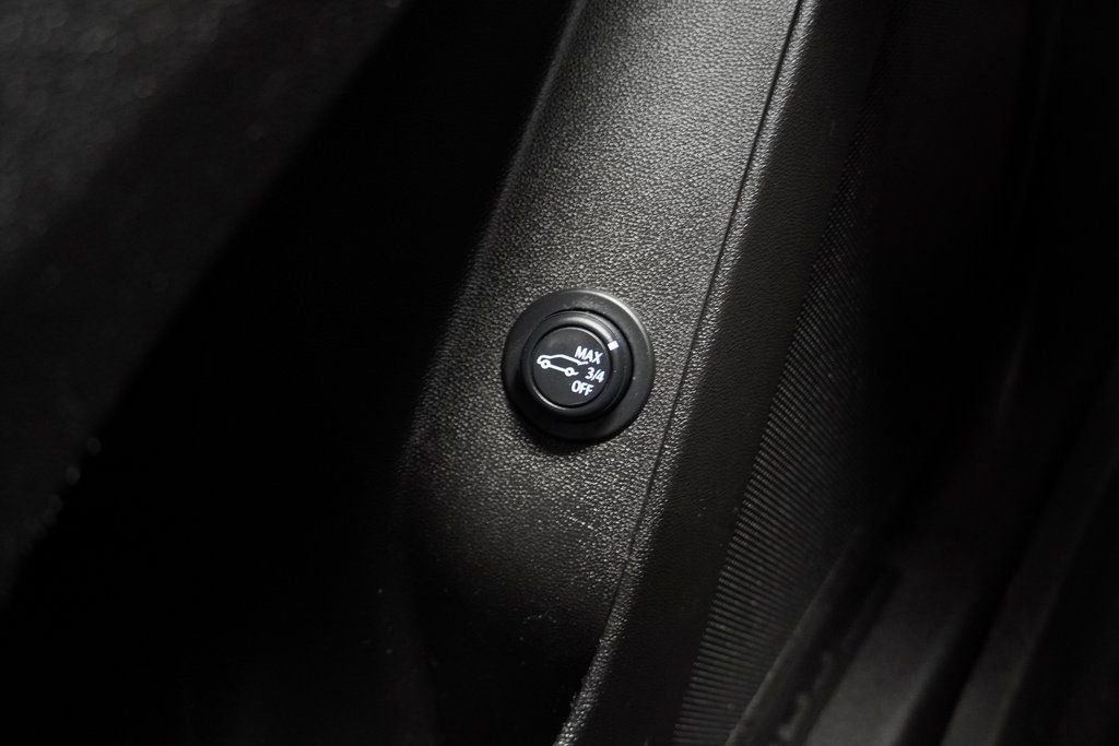 Used 2024 Chevrolet Equinox RS image 39