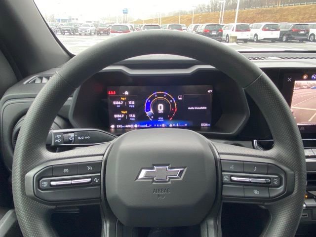 Used 2025 Chevrolet Colorado Trail Boss w/ Midnight Edition image 16