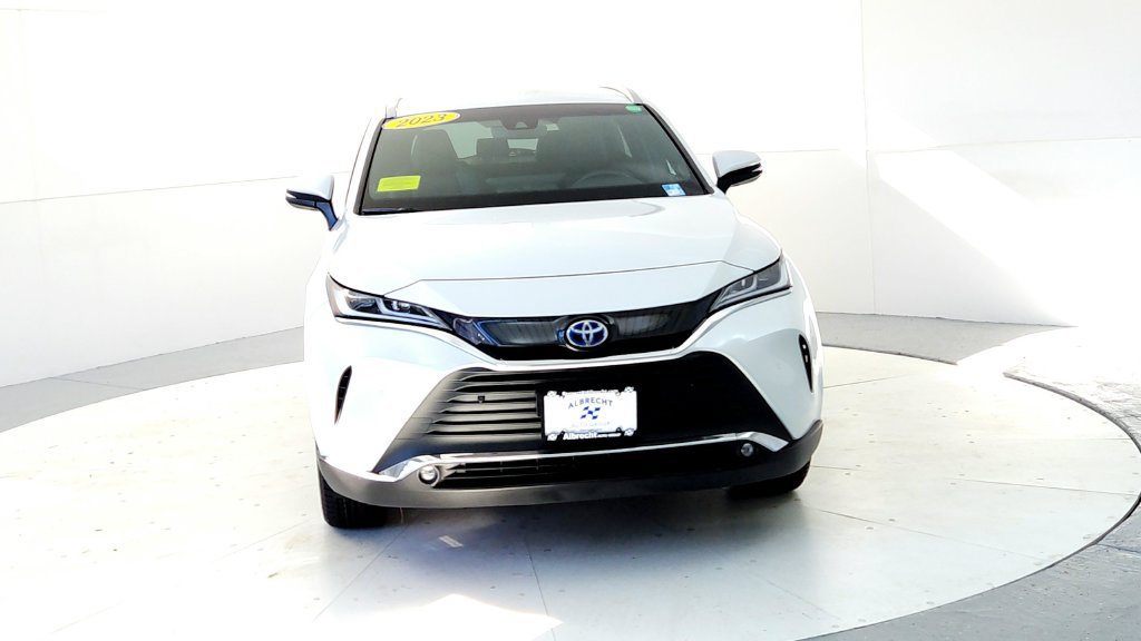 Certified 2023 Toyota Venza XLE AWD/4WD image 8