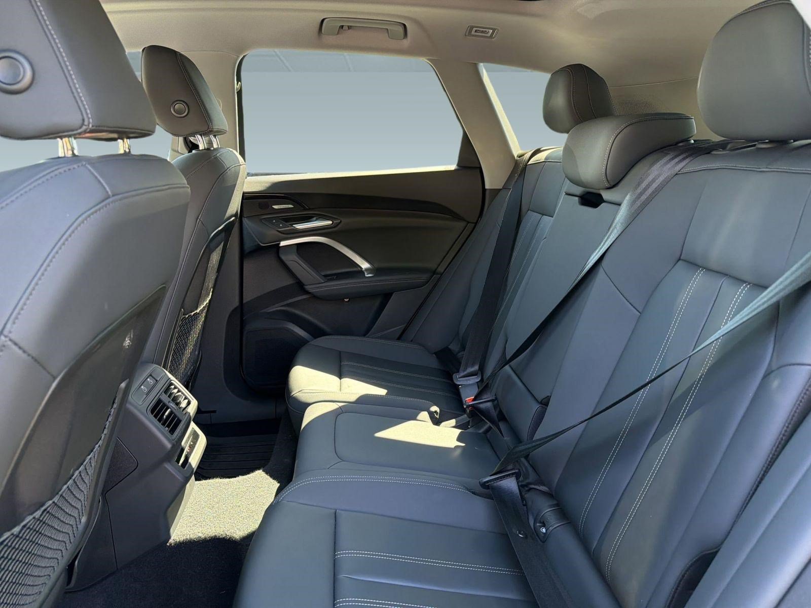 Certified 2025 Audi Q5 Premium w/ Premium Plus AWD/4WD image 26