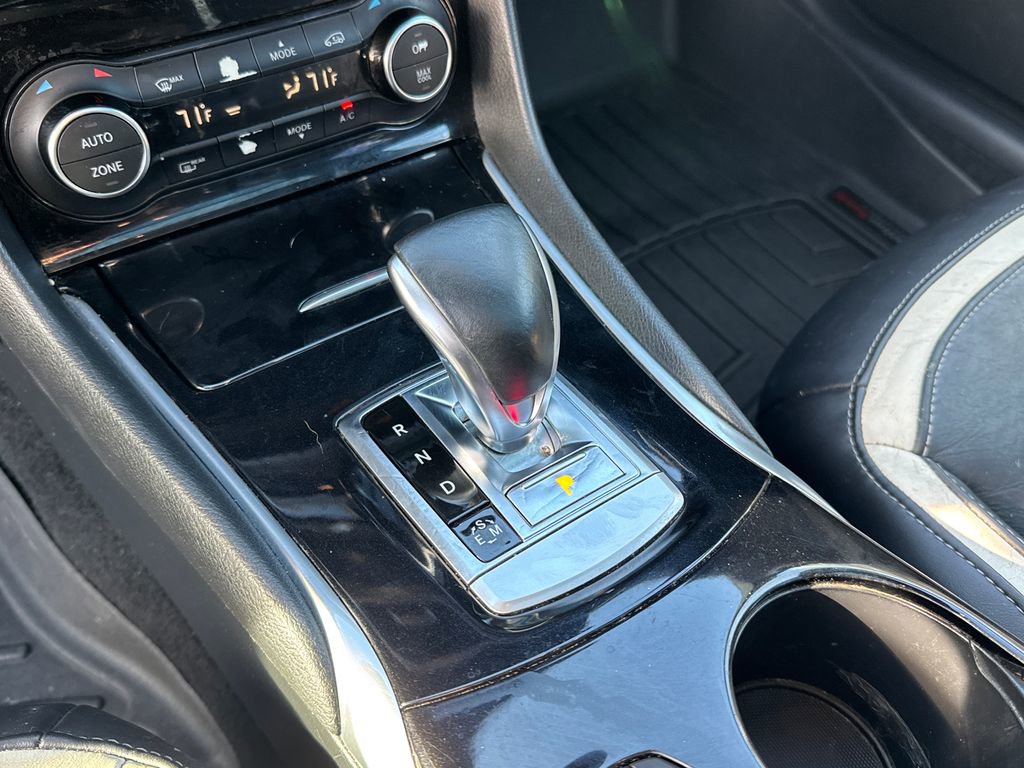 Used 2018 INFINITI QX30 Sport w/ Sport Leather Package image 24