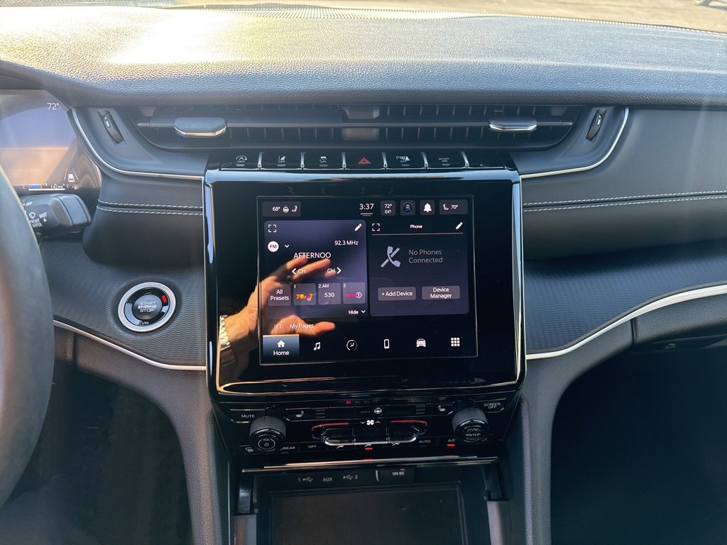 Certified 2024 Jeep Grand Cherokee Laredo X w/ Luxury Tech Group I image 20