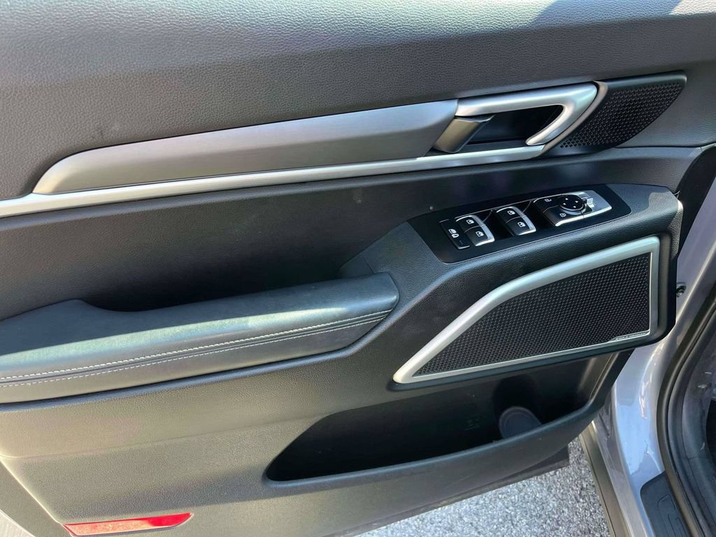 Used 2022 Kia Telluride LX AWD/4WD image 15