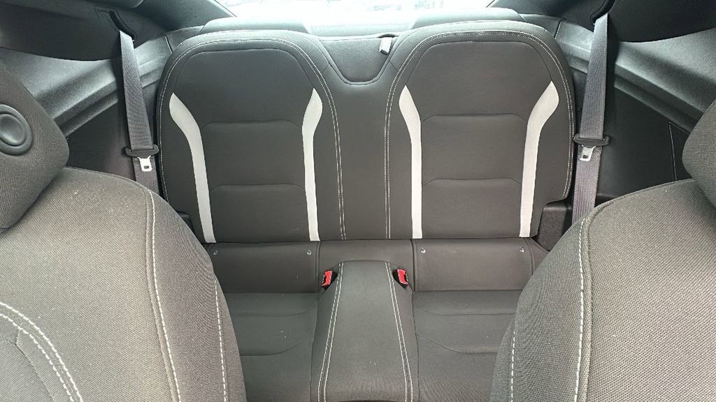 Used 2017 Chevrolet Camaro SS RWD image 30