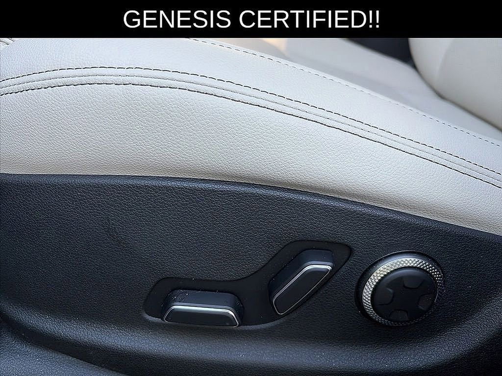 Certified 2026 Genesis GV70 2.5T Select AWD/4WD image 12