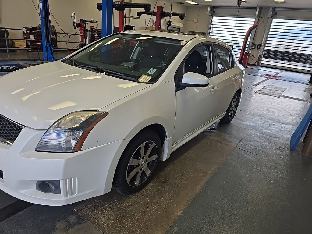 Used 2012 Nissan Sentra 2.0 SR w/ Special Edition Pkg FWD image 5
