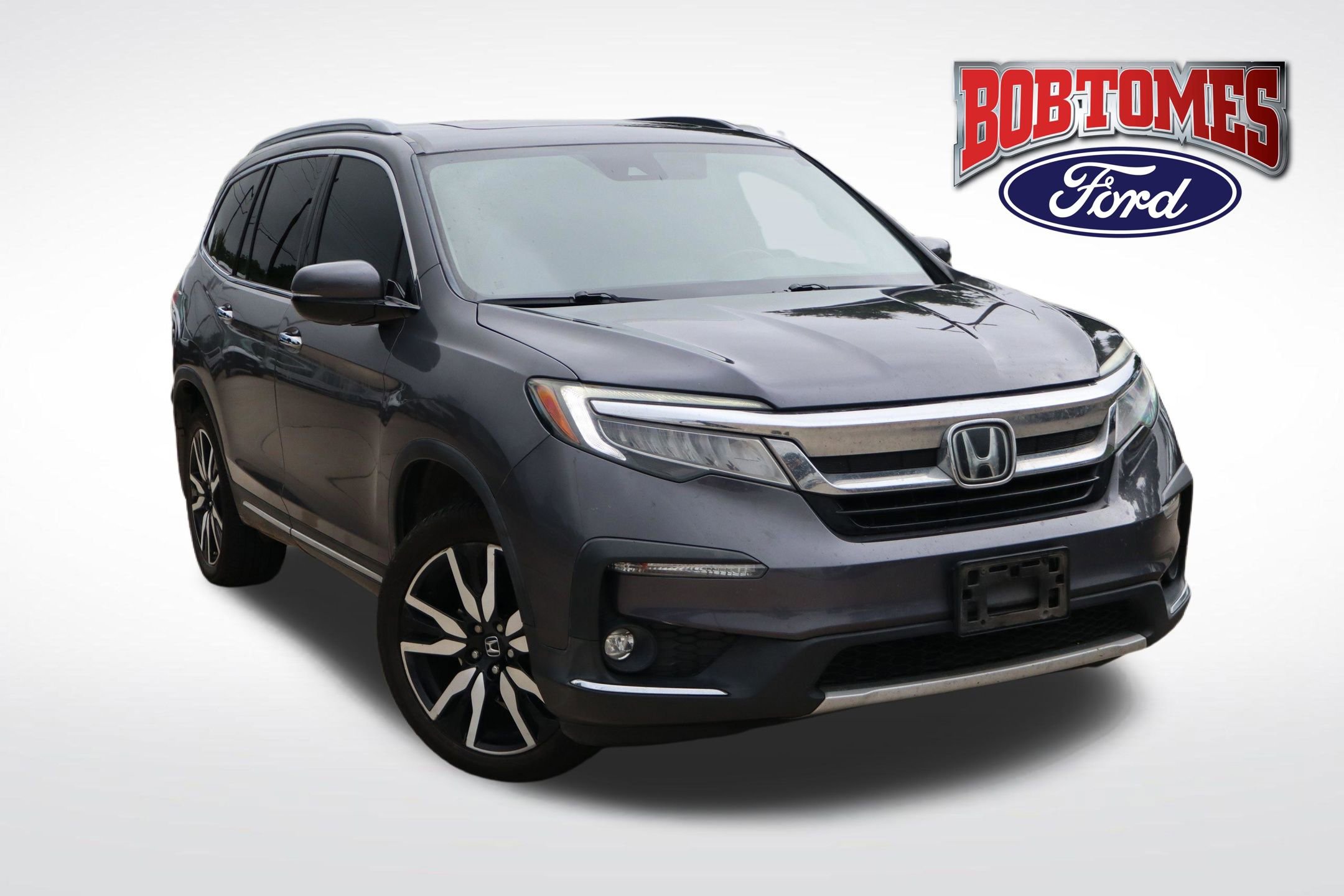 Used 2020 Honda Pilot Touring image 1