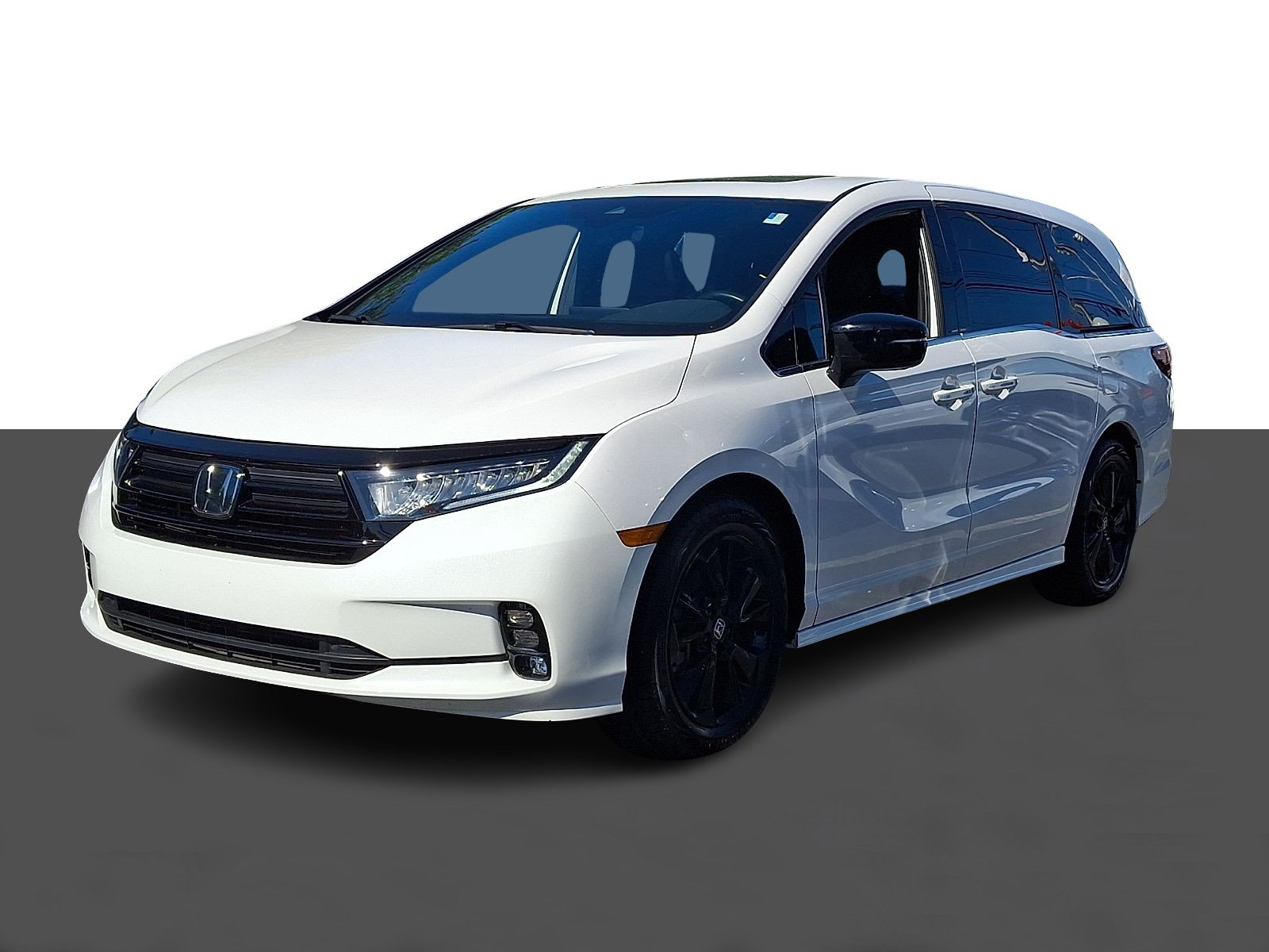 Certified 2024 Honda Odyssey Sport image 3