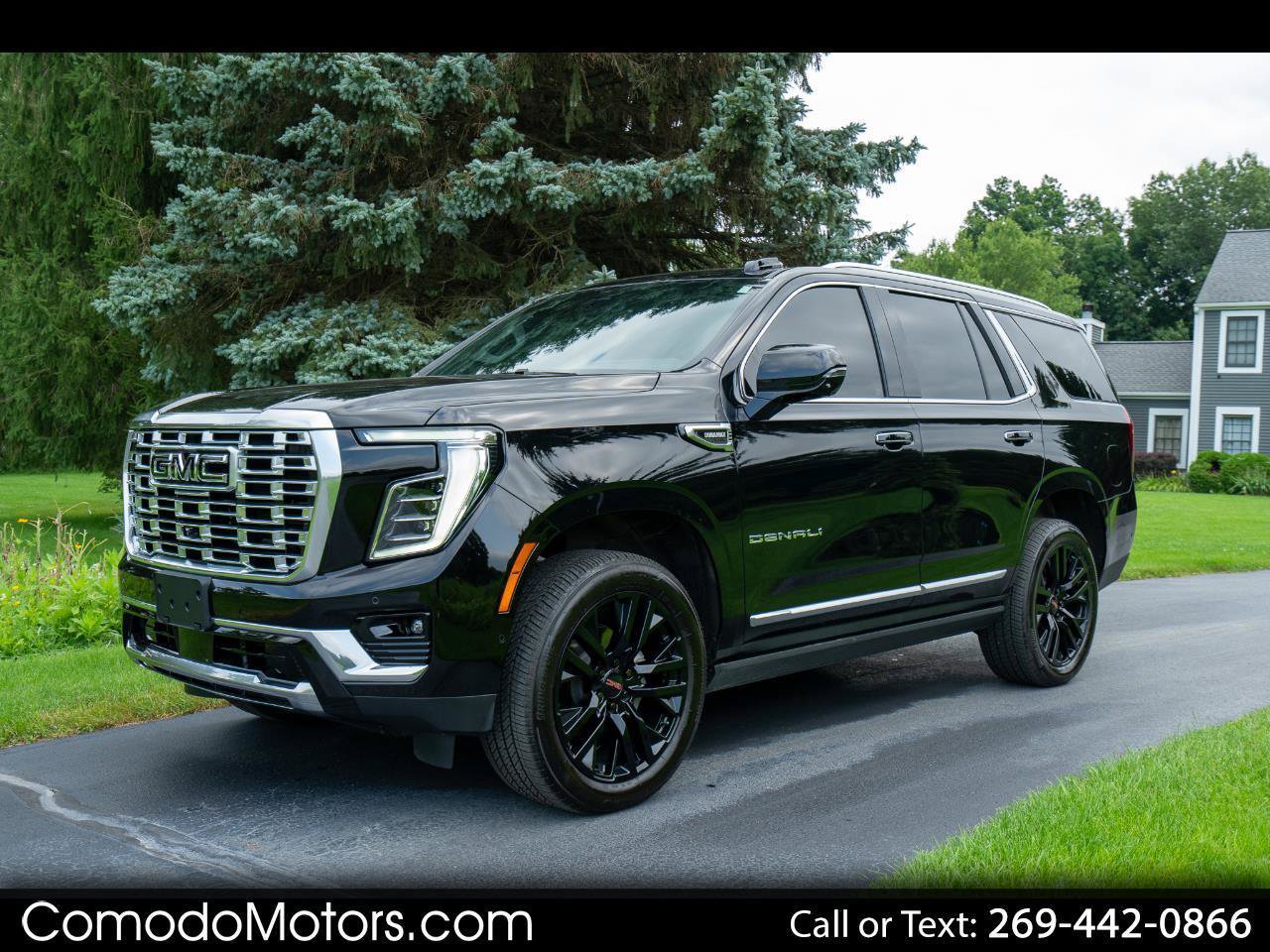 Used 2025 GMC Yukon Denali w/ Denali Reserve Package AWD/4WD image 1