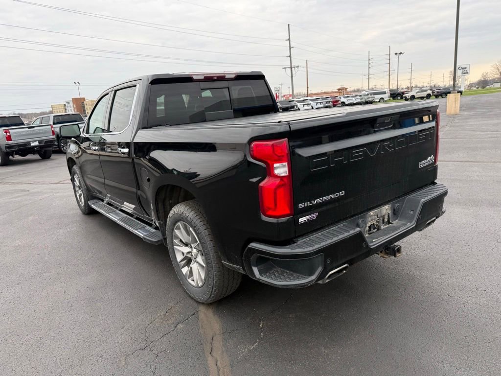 Used 2019 Chevrolet Silverado 1500 High Country w/ Technology Package image 3
