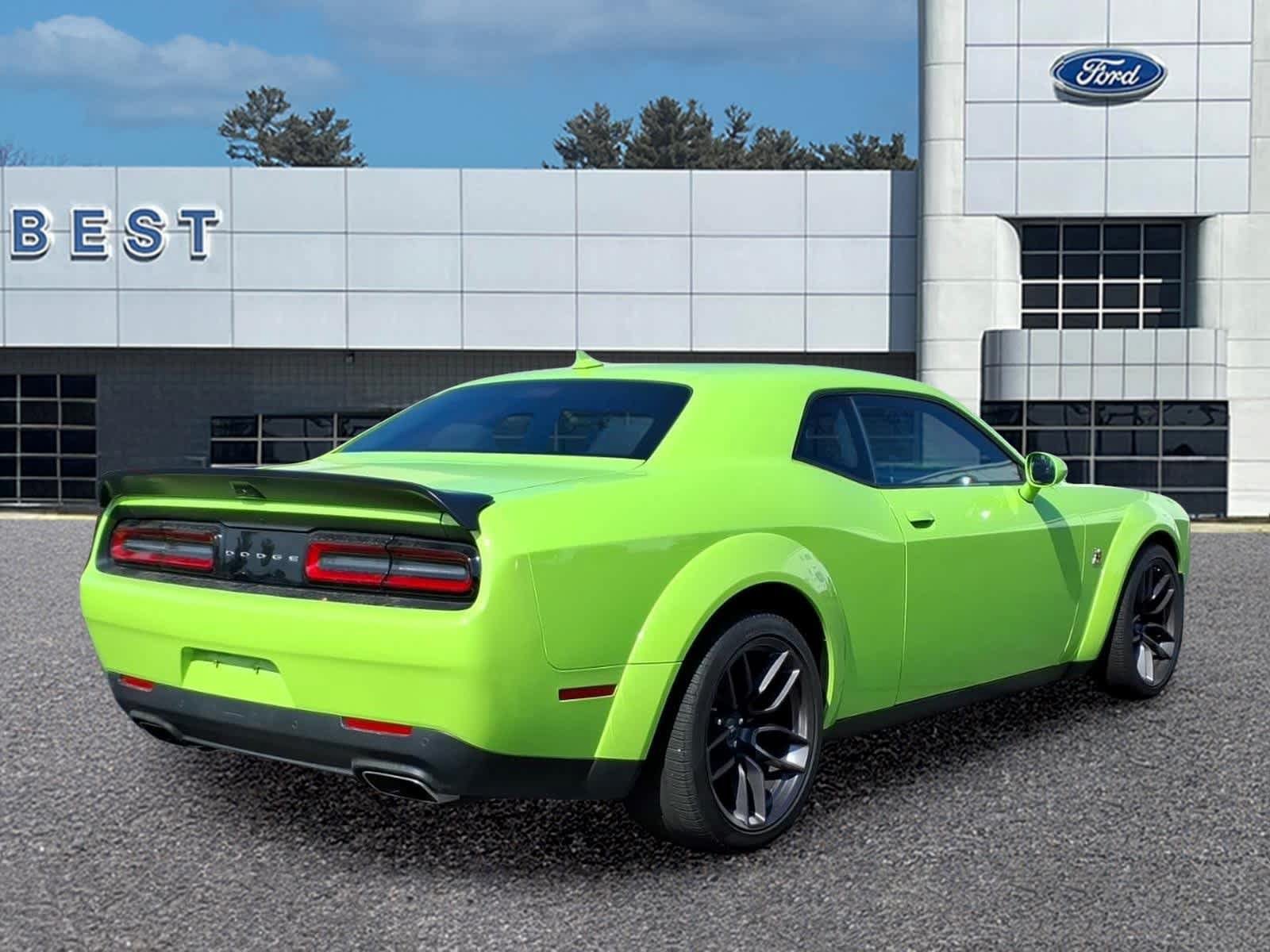 Used 2019 Dodge Challenger R/T Scat Pack RWD image 7