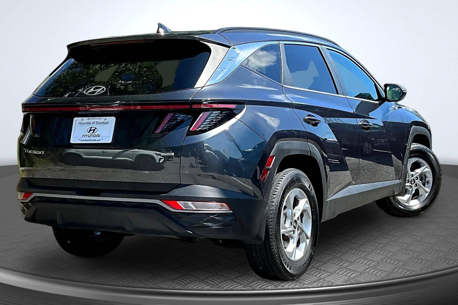 Used 2022 Hyundai Tucson SEL w/ Cargo Package AWD/4WD image 6