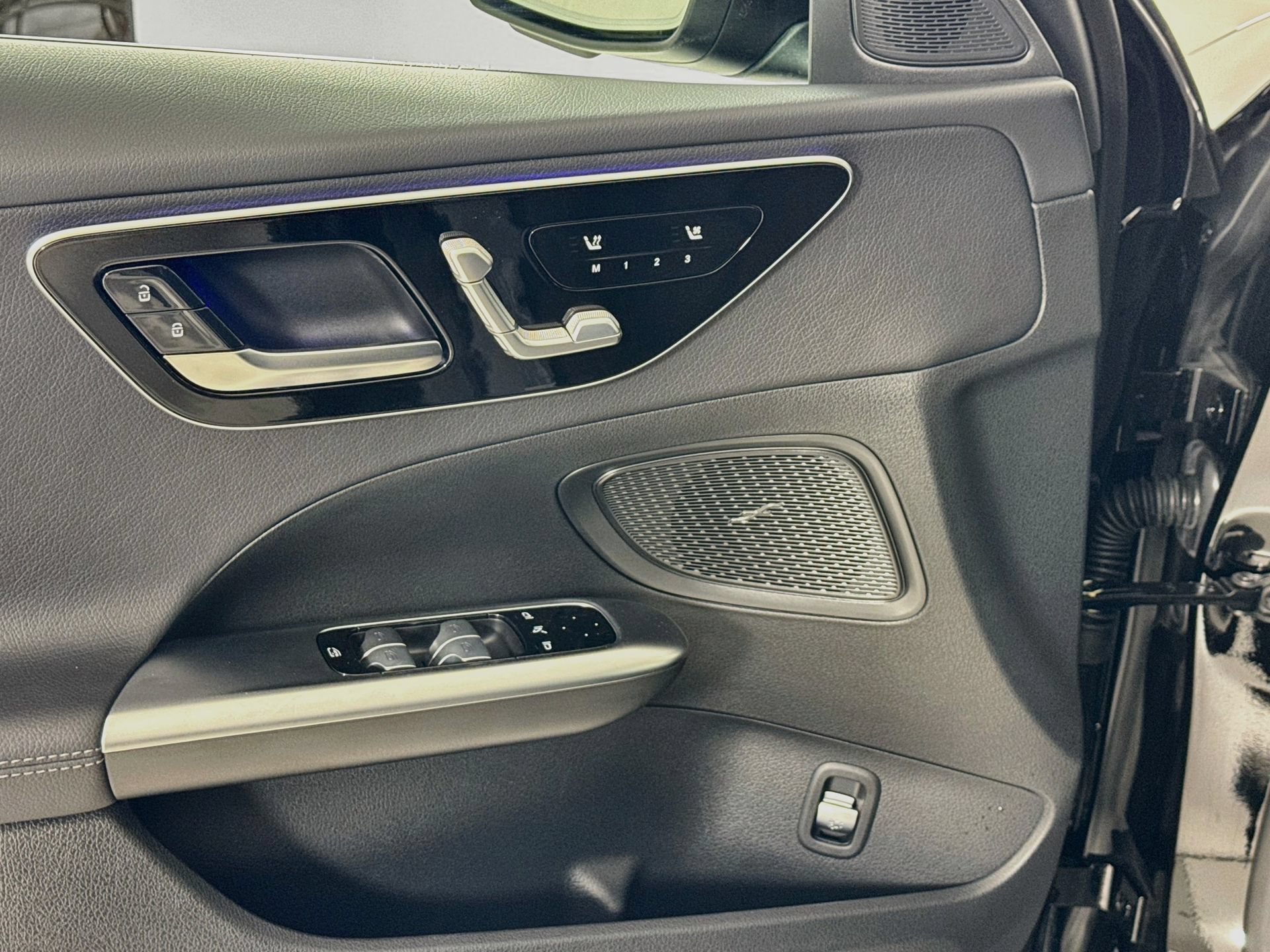 New 2026 Mercedes-Benz C 300 Sedan image 18