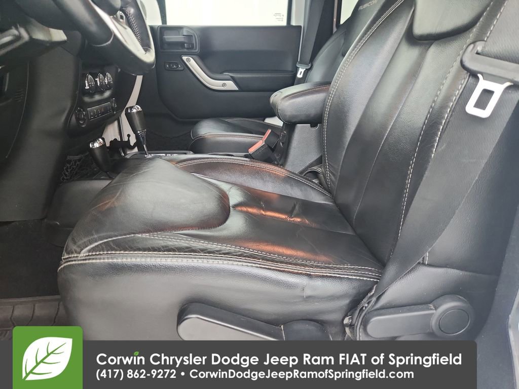 Used 2015 Jeep Wrangler Unlimited Rubicon image 20