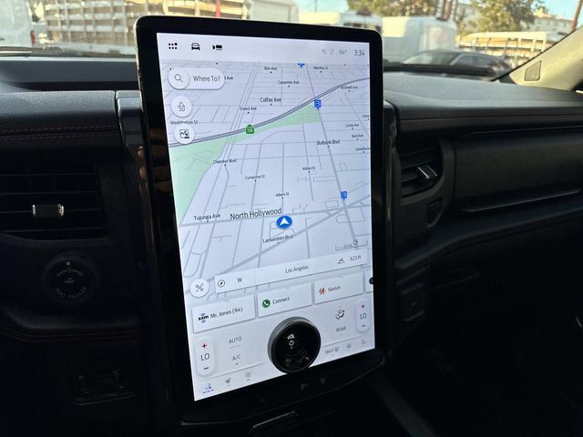 Used 2022 Ford Expedition Max Limited image 34