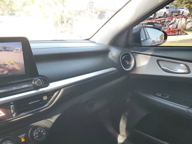Certified 2024 Kia Forte LXS FWD image 30