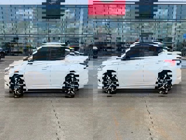 Used 2019 Nissan Altima 2.5 SR image 2