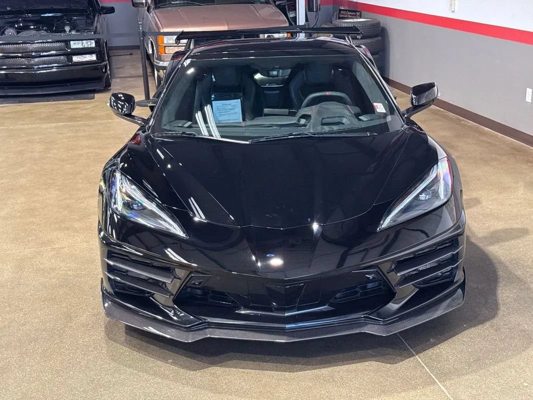Used 2022 Chevrolet Corvette Stingray Premium Conv w/ Z51 Performance Package RWD image 13