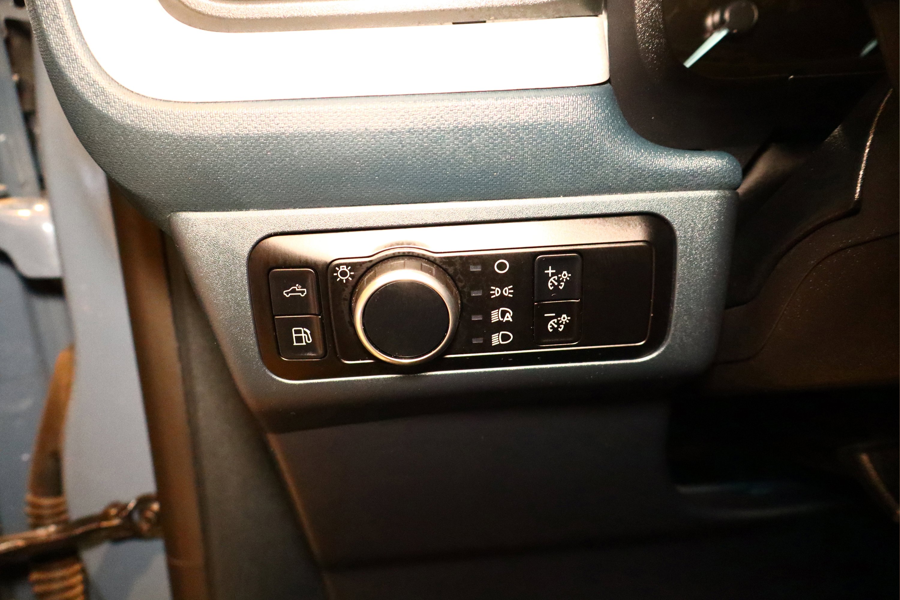 Used 2024 Ford Maverick XLT w/ XLT Luxury Package image 39