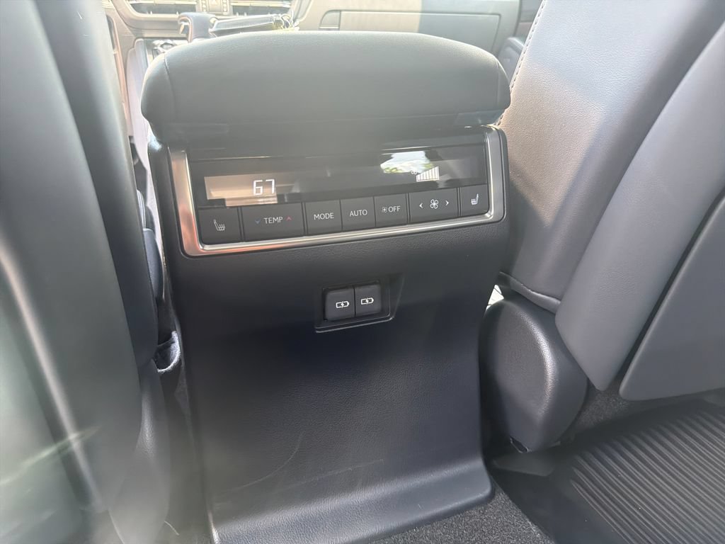 Used 2026 Lexus GX 550 w/ Accessory Package (2T) AWD/4WD image 36