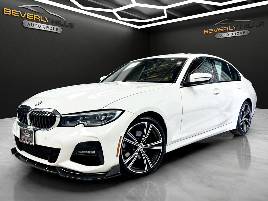 Used 2021 BMW 330i xDrive Sedan w/ M Sport Package AWD/4WD image 1