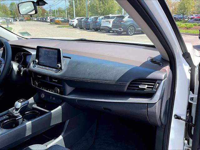 Certified 2023 Nissan Rogue SV AWD/4WD image 13
