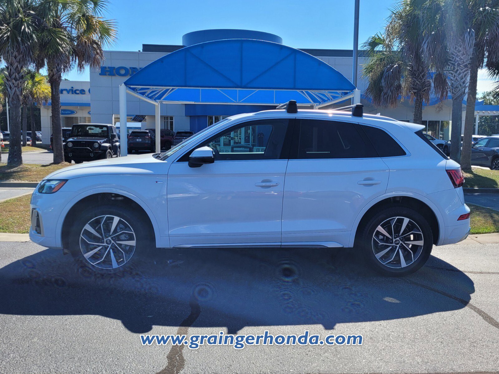 Used 2024 Audi Q5 2.0T Premium Plus image 2