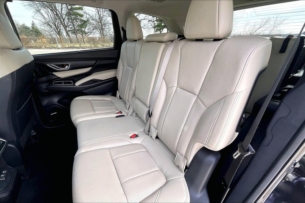 Used 2020 Subaru Ascent Limited w/ Technology Package image 26
