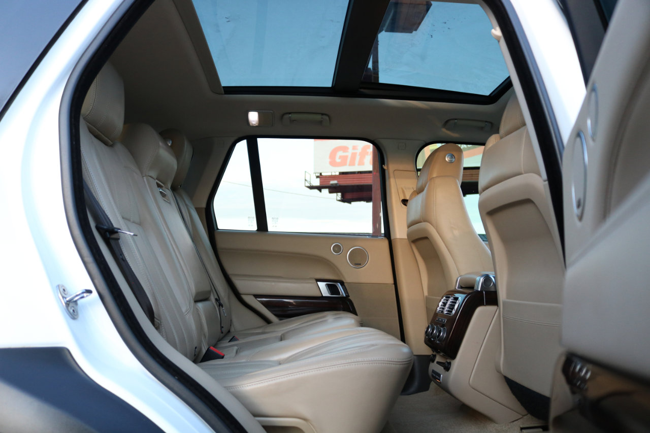 Used 2016 Land Rover Range Rover Supercharged image 41