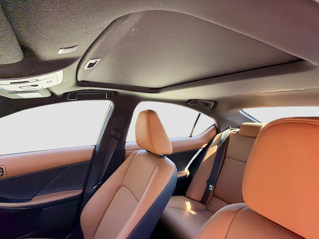 Used 2025 Lexus IS 350 F Sport w/ Accessory Package image 25
