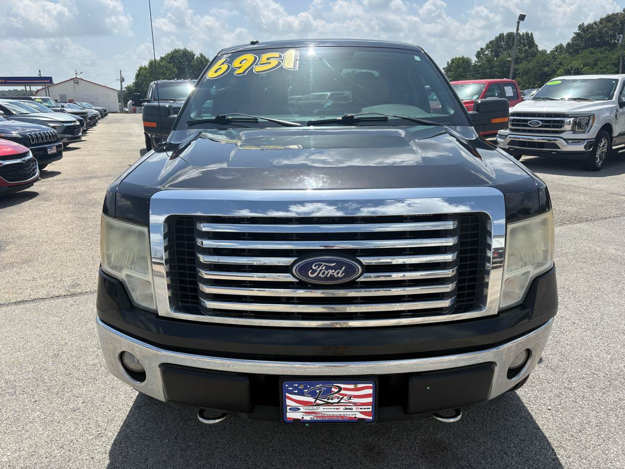 Used 2010 Ford F150 XLT AWD/4WD image 2