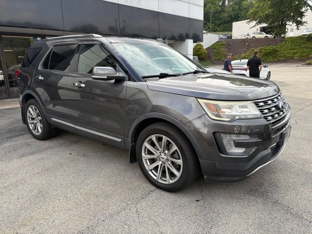 Used 2017 Ford Explorer Limited AWD/4WD image 7
