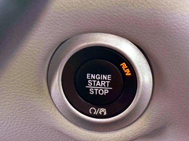 Certified 2019 Chrysler Pacifica Touring-L Plus FWD image 27