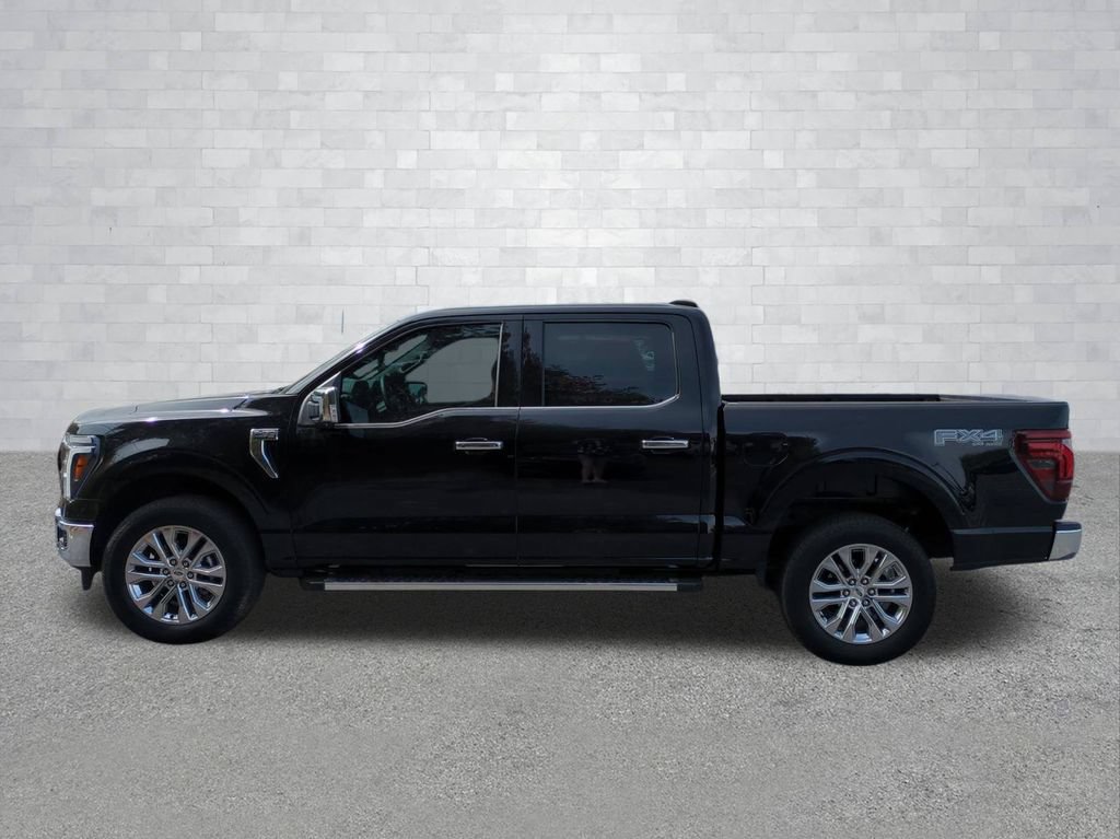 Used 2025 Ford F150 Lariat w/ Equipment Group 501A Mid AWD/4WD image 9