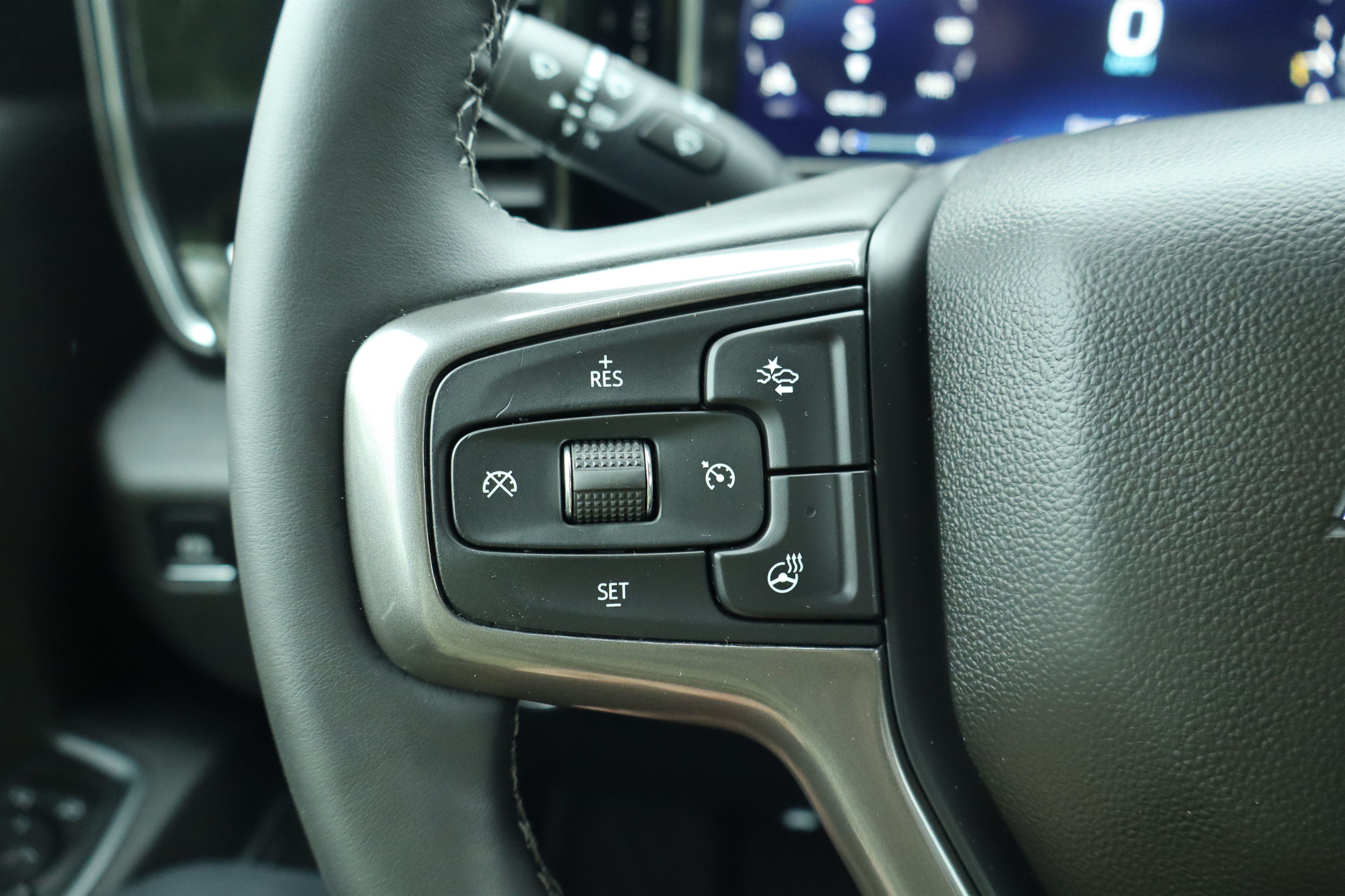 Used 2026 Chevrolet Silverado 3500 High Country w/ Technology Package AWD/4WD image 31