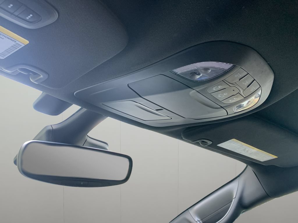 Used 2021 Chrysler Pacifica Touring w/ S Appearance Package FWD image 30