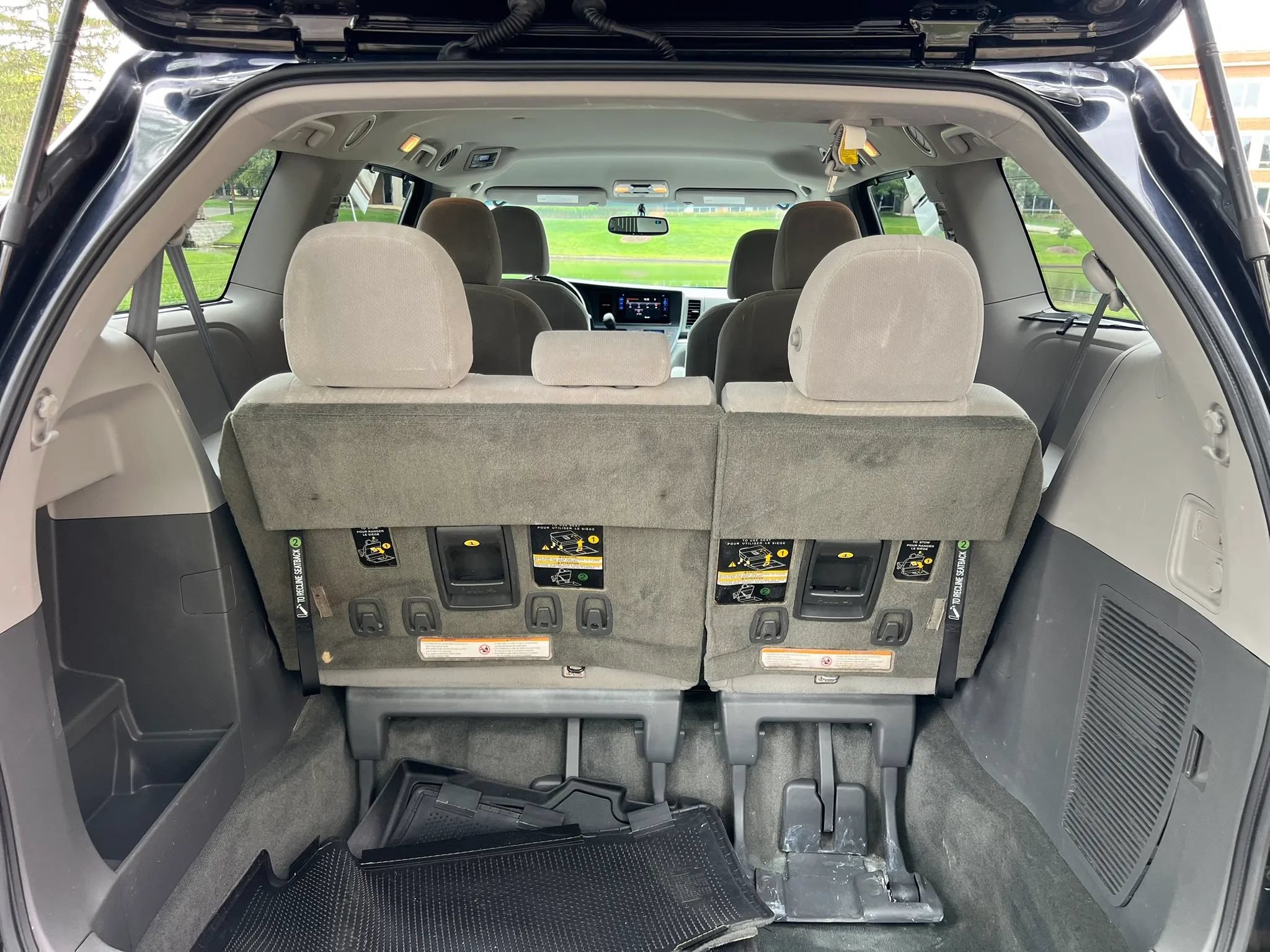 Used 2017 Toyota Sienna LE w/ Protection Package AWD/4WD image 41