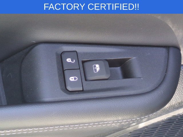 Certified 2024 Jeep Grand Cherokee L Laredo RWD image 30