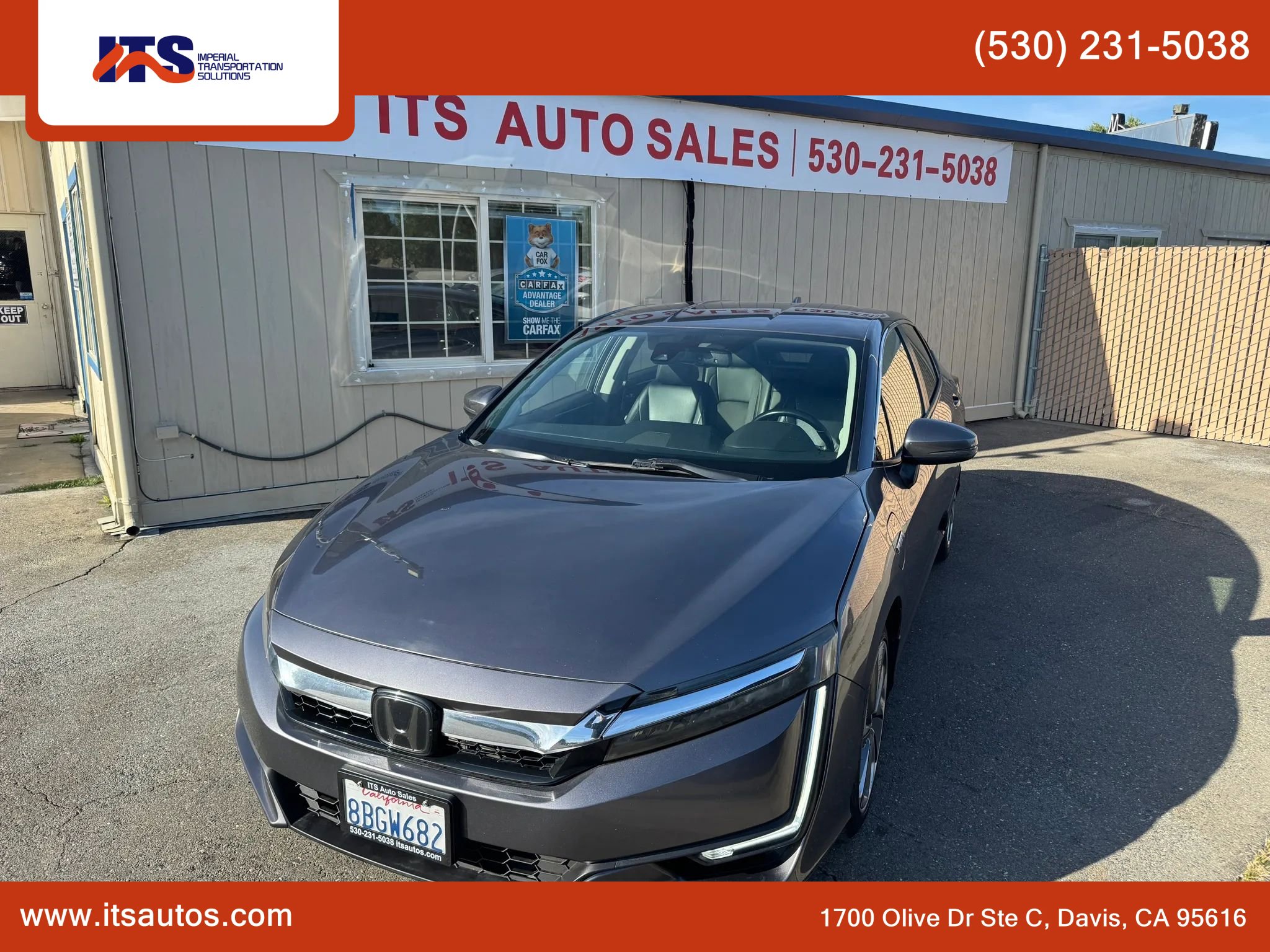 Used 2018 Honda Clarity Touring image 1