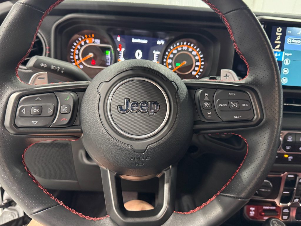 Used 2024 Jeep Wrangler Unlimited Rubicon 392 image 30