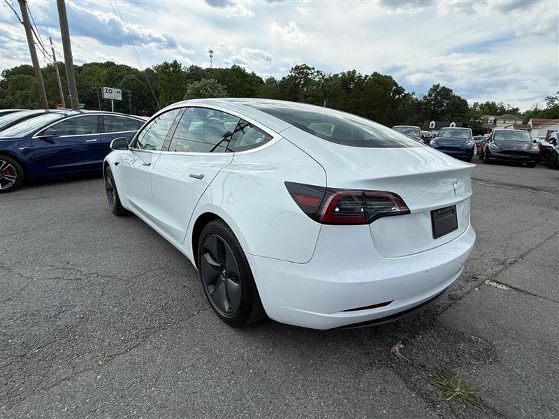 Used 2019 Tesla Model 3 Standard Range Plus RWD image 3