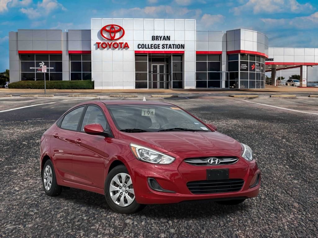 Used 2016 Hyundai Accent SE image 1