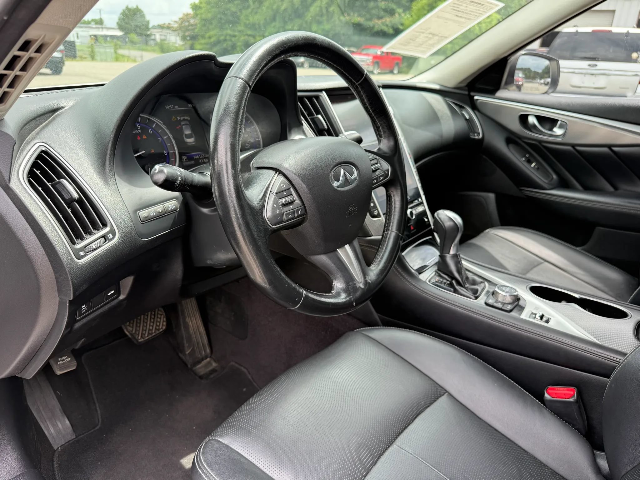 Used 2015 INFINITI Q50 Premium w/ Navigation Package RWD image 17