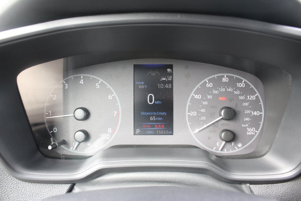 Used 2025 Toyota Corolla LE FWD image 27