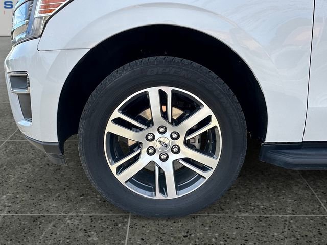 Used 2024 Ford Expedition Limited image 14