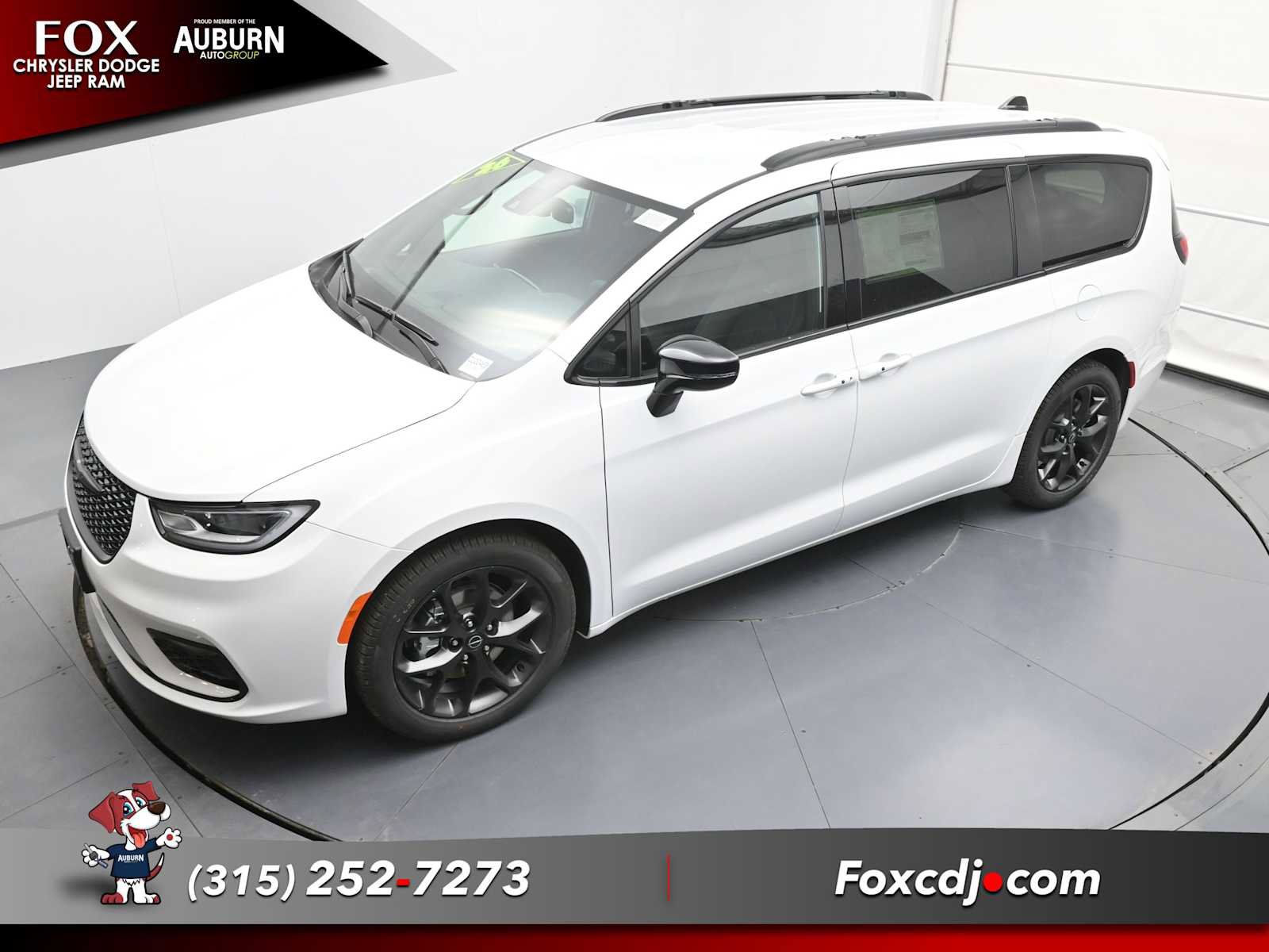 New 2026 Chrysler Pacifica Select w/ S Appearance Package image 25